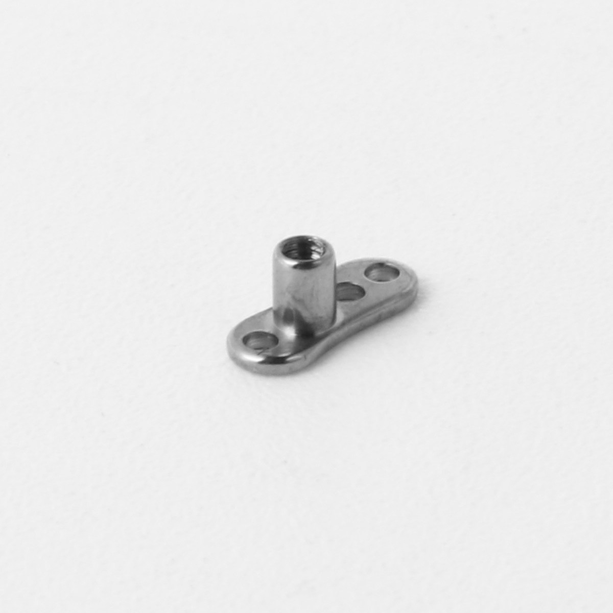 Implant skórny, baza ankerowa  – Body Jewelry Implant Grade Titanium recenzja i cena